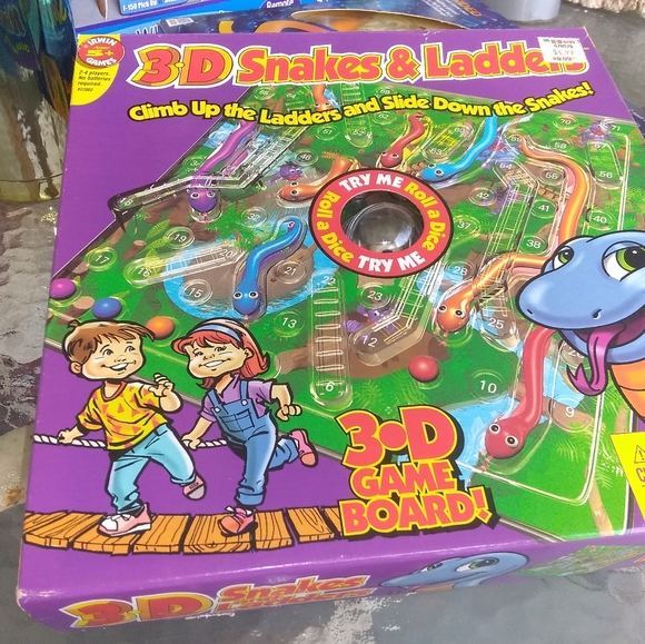 3D Snakes and Ladders game. New in box. - Picture 1 of 1
